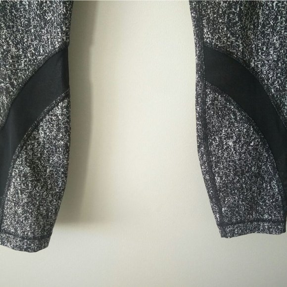 Lululemon Inspire Tight II - Suited Jacquard Black White / Black Size 6 - Picture 6 of 14